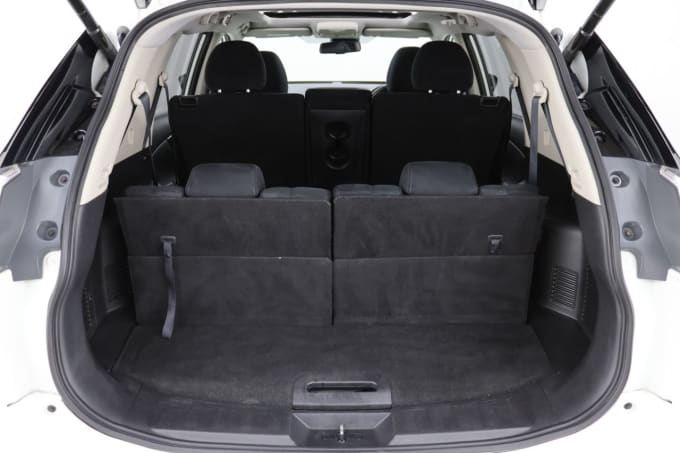 2025 Nissan X-trail