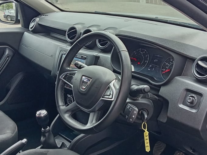 2025 Dacia Duster