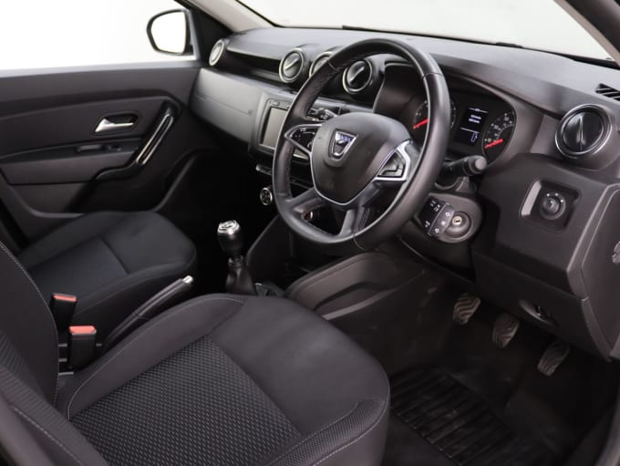 2025 Dacia Duster
