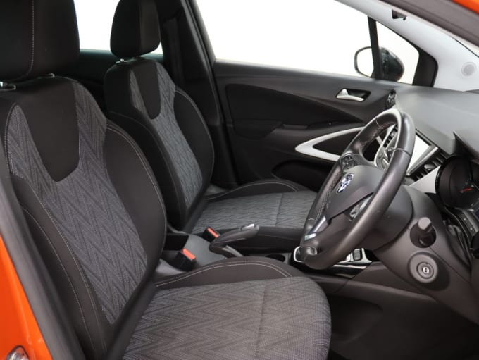 2025 Vauxhall Crossland X