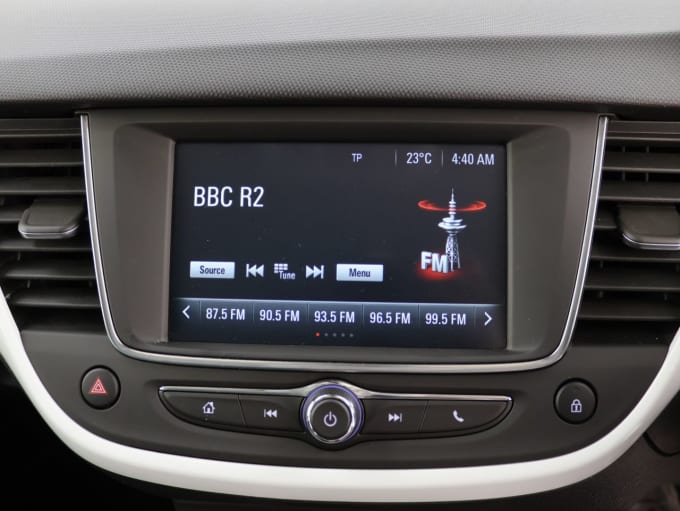 2025 Vauxhall Crossland X