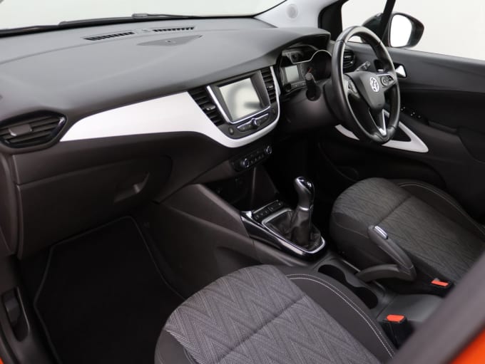 2025 Vauxhall Crossland X