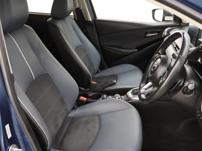 2025 Mazda Mazda2