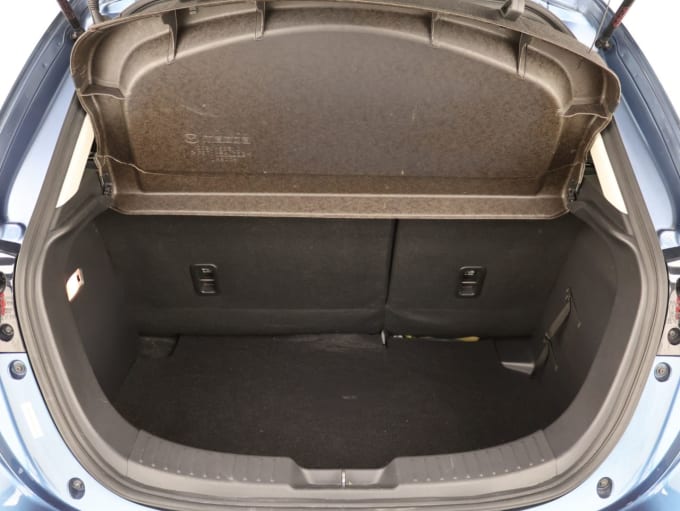 2025 Mazda Mazda2