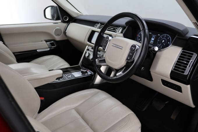 2025 Land Rover Range Rover