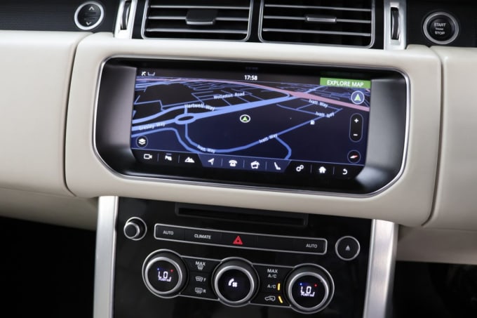 2025 Land Rover Range Rover