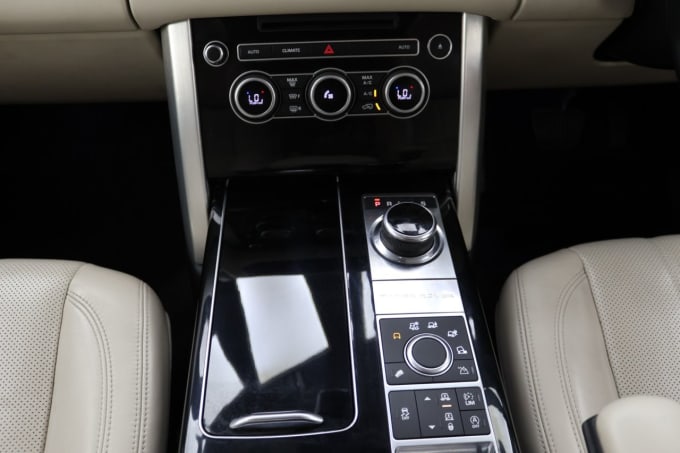 2025 Land Rover Range Rover
