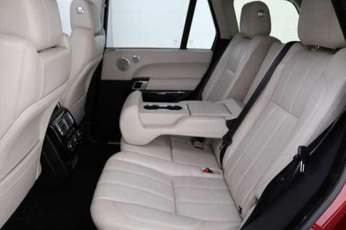 2025 Land Rover Range Rover