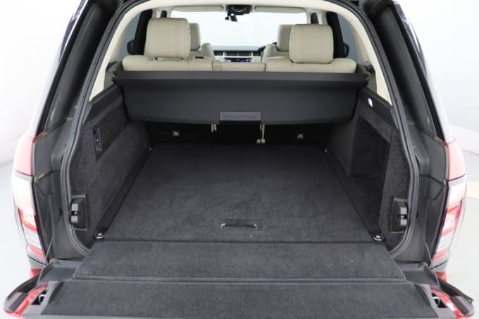 2025 Land Rover Range Rover