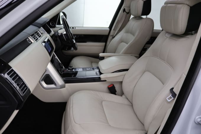 2025 Land Rover Range Rover