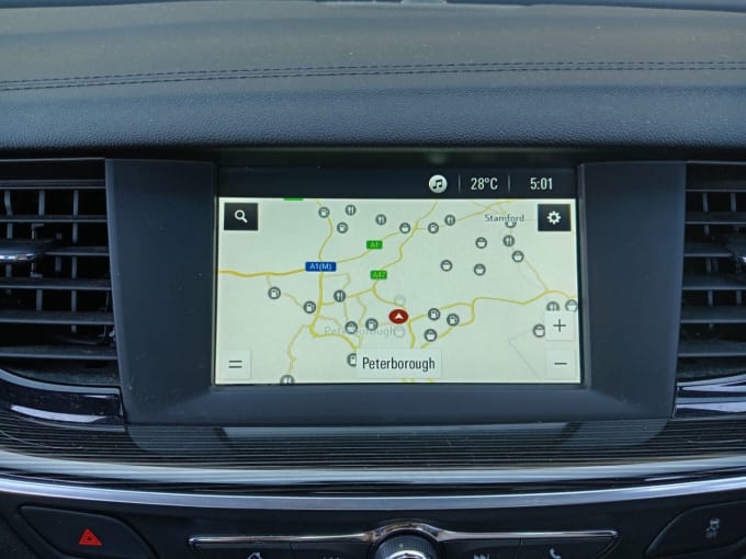 2025 Vauxhall Insignia