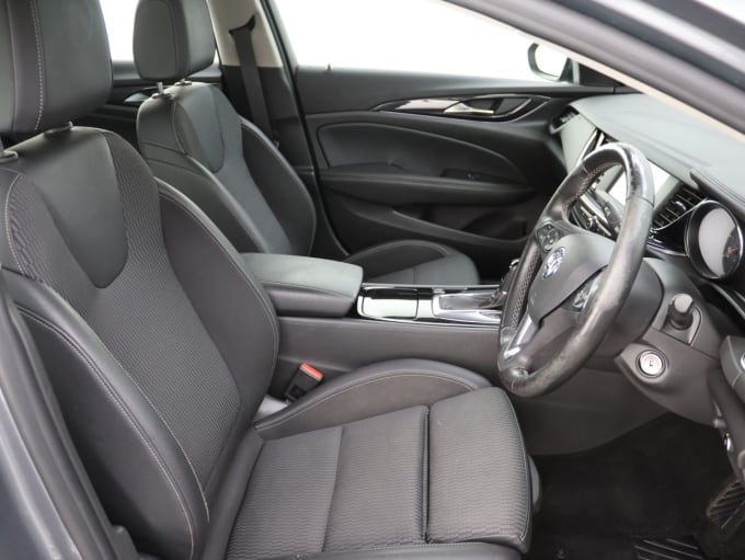 2020 Vauxhall Insignia