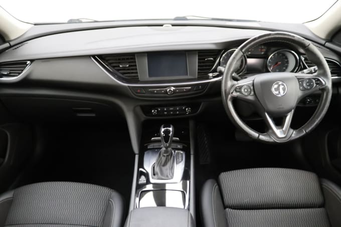 2020 Vauxhall Insignia