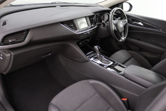 2020 Vauxhall Insignia