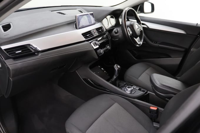 2025 BMW X2