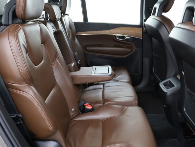 2025 Volvo Xc90