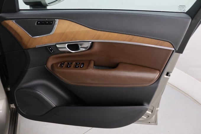 2025 Volvo Xc90