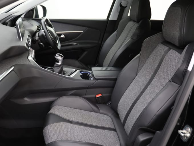 2025 Peugeot 3008