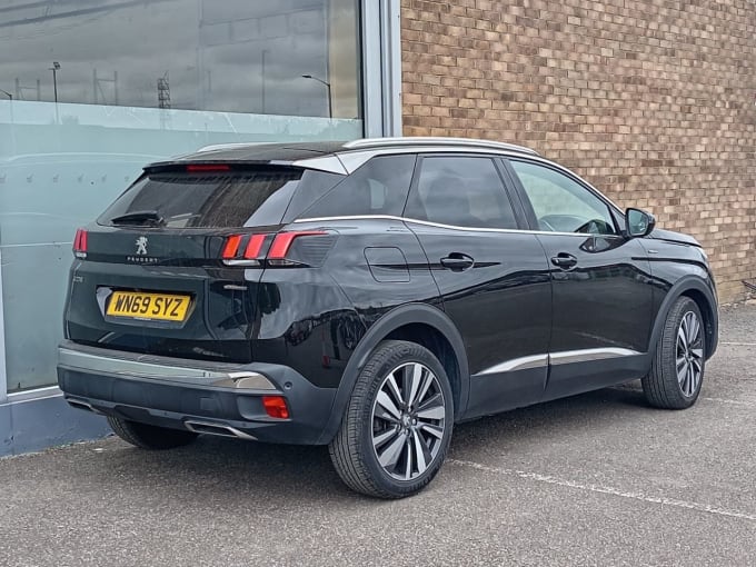 2025 Peugeot 3008