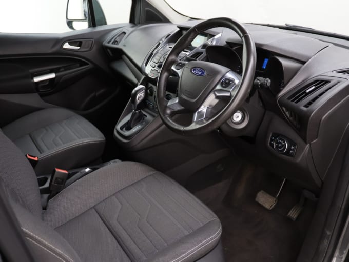 2025 Ford Tourneo Connect