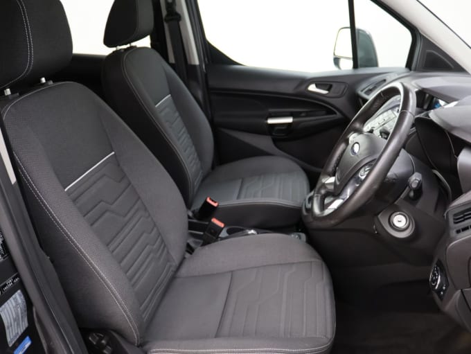 2025 Ford Tourneo Connect