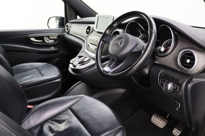2025 Mercedes-benz V Class