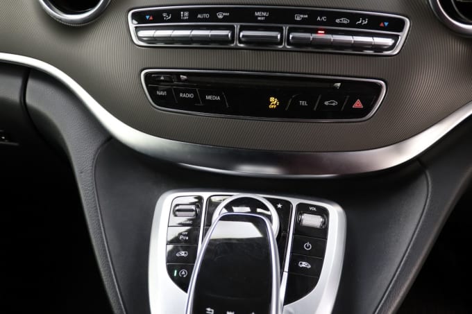 2025 Mercedes-benz V Class