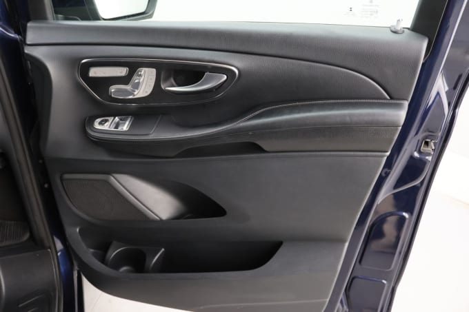 2025 Mercedes-benz V Class