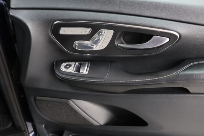 2025 Mercedes-benz V Class