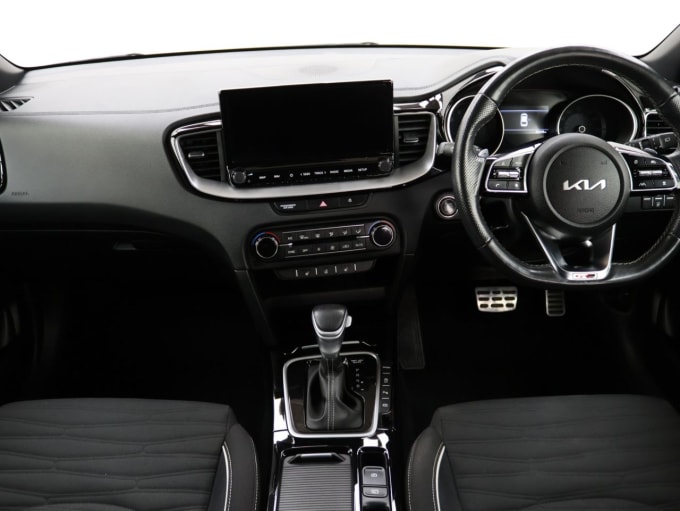 2025 Kia Proceed