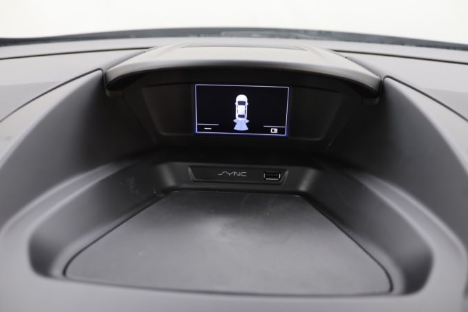 2025 Ford Grand C-max