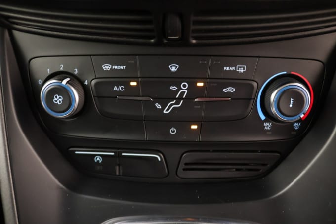 2025 Ford Grand C-max