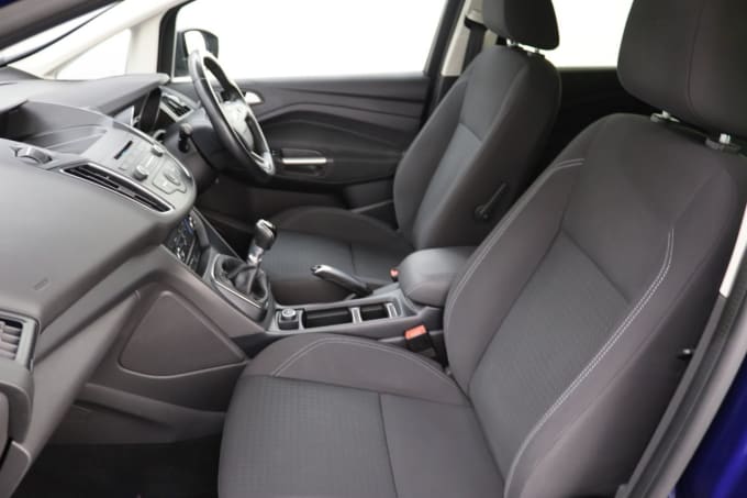 2025 Ford Grand C-max