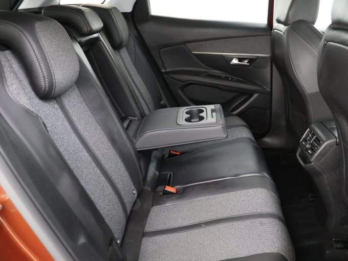 2025 Peugeot 3008