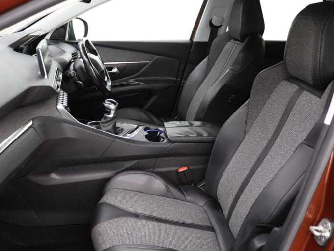 2025 Peugeot 3008