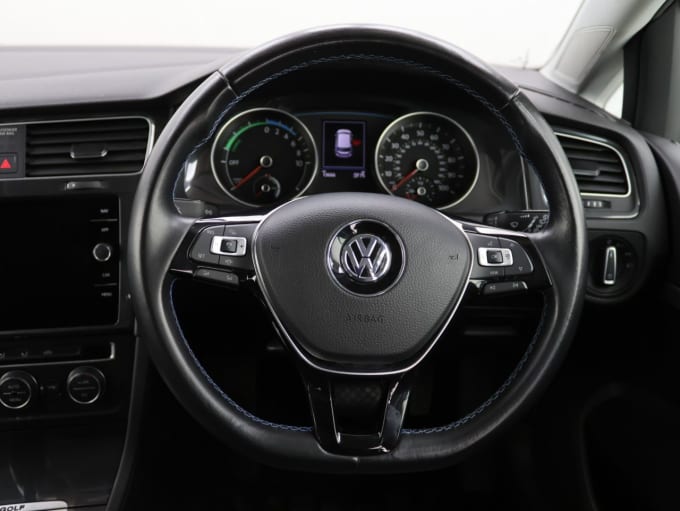 2025 Volkswagen E-golf