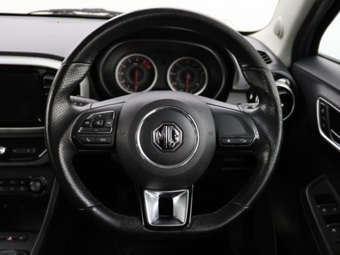 2025 Mg Mg3