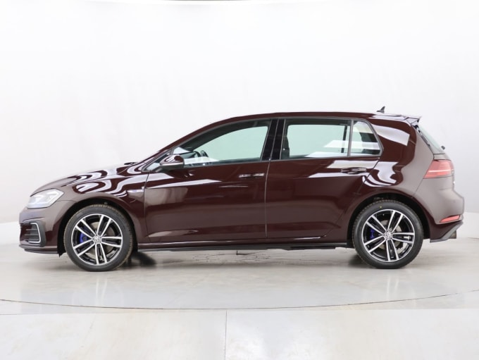 2025 Volkswagen Golf