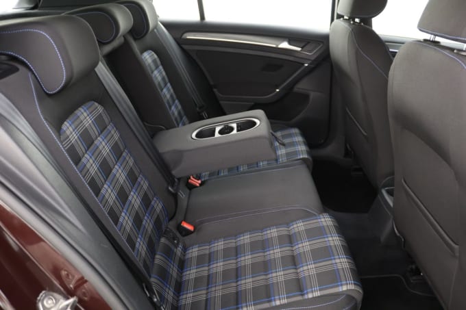 2025 Volkswagen Golf
