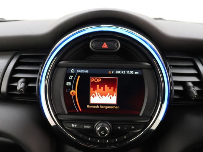 2025 Mini Hatch
