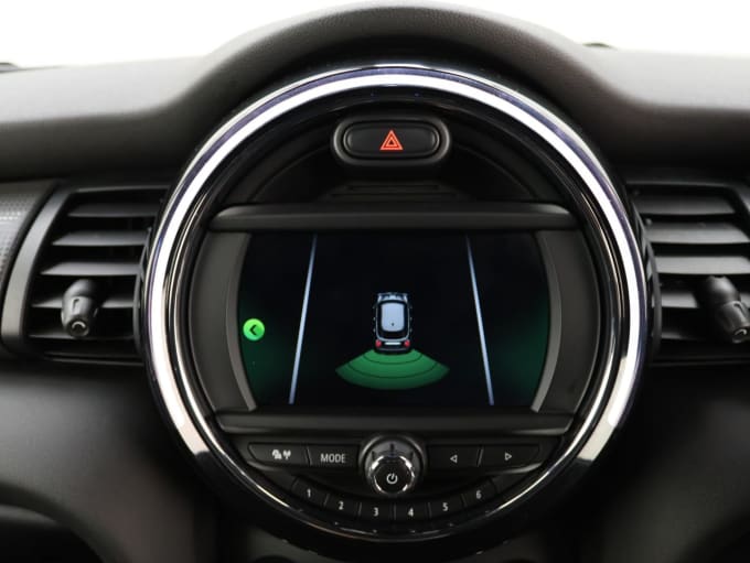 2025 Mini Hatch