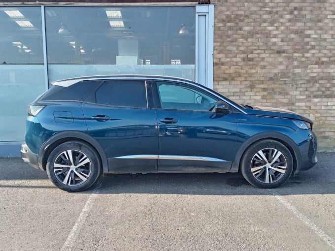 2025 Peugeot 3008