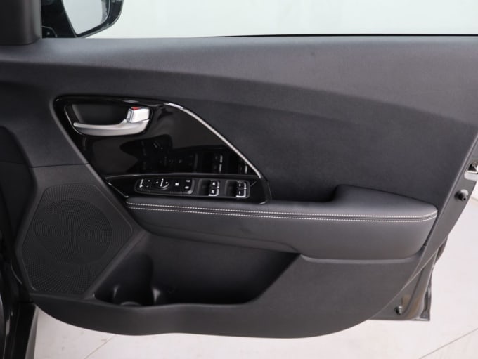 2025 Kia Niro