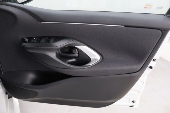 2025 Mazda Mazda2 Hybrid