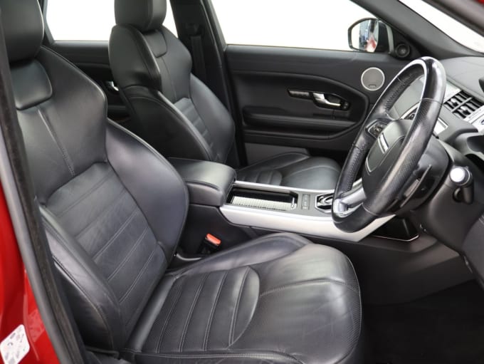 2025 Land Rover Range Rover Evoque
