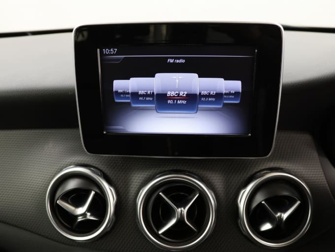 2025 Mercedes-benz Gla Class