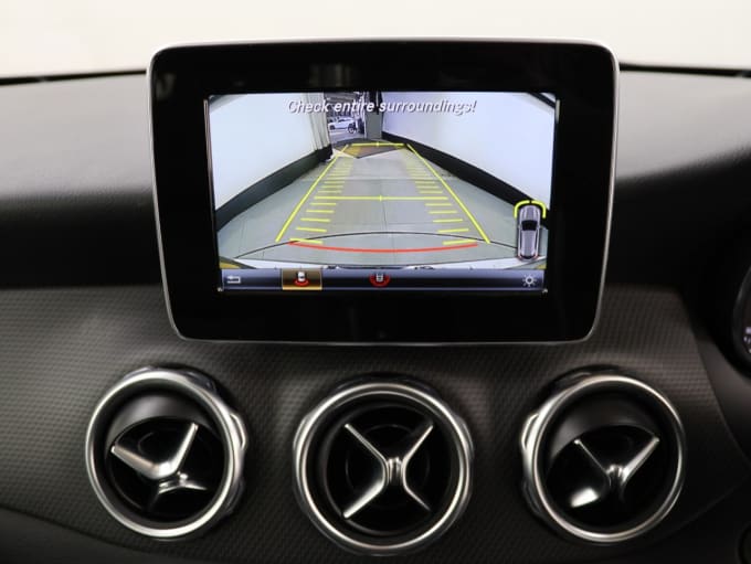2025 Mercedes-benz Gla Class