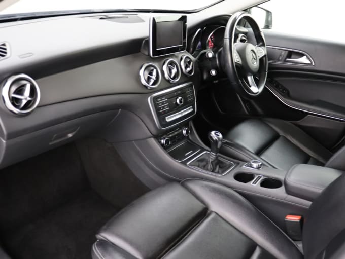 2025 Mercedes-benz Gla Class