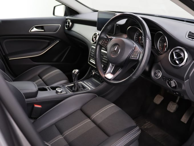 2025 Mercedes-benz Gla Class