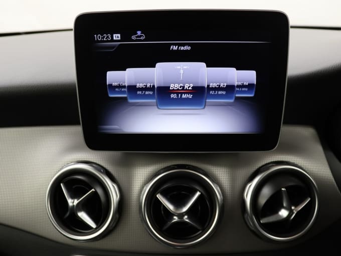 2025 Mercedes-benz Gla Class
